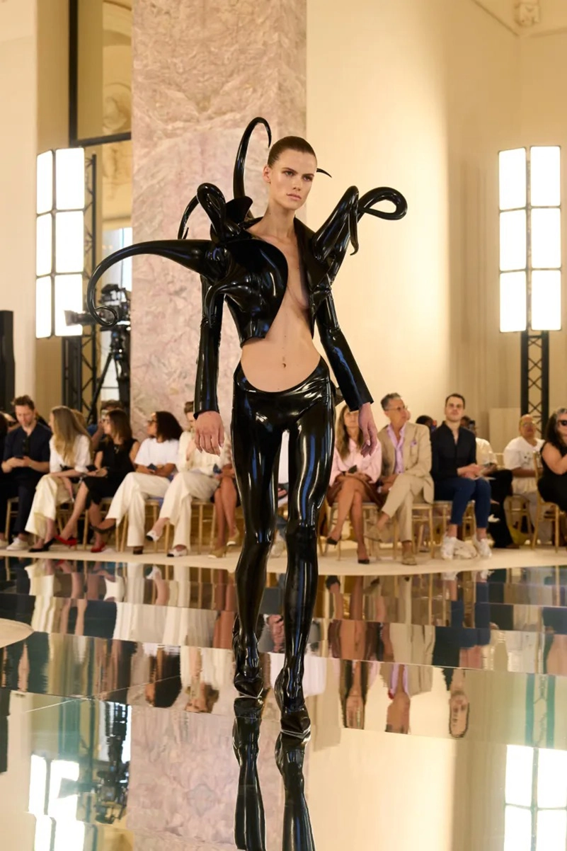 Schiaparelli Fall 2026 Couture Makes Surreal Dressing Feel Newly Relevant