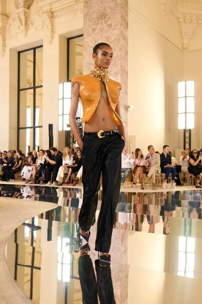 Schiaparelli Fall 2026 Couture Makes Surreal Dressing Feel Newly Relevant