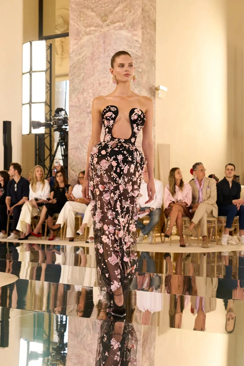 Schiaparelli Fall 2026 Couture Makes Surreal Dressing Feel Newly Relevant