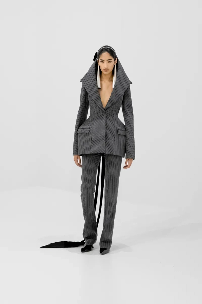 Jean Paul Gaultier Fall 2026 Couture Turns Volume Into a Power Move
