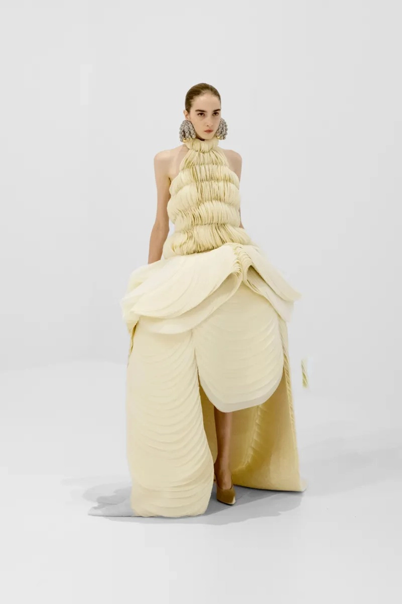 Jean Paul Gaultier Fall 2026 Couture Turns Volume Into a Power Move