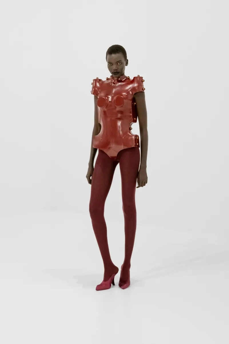 Jean Paul Gaultier Fall 2026 Couture Turns Volume Into a Power Move