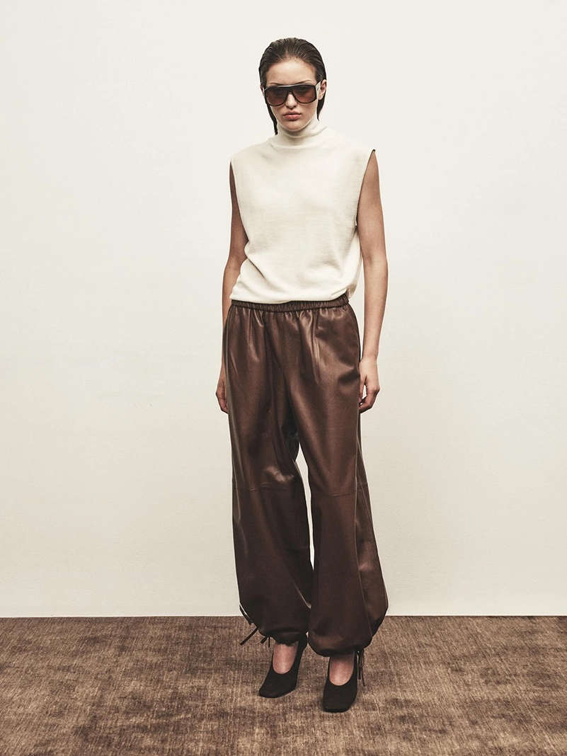 Aexae Fw2026 Turns Relaxed Tailoring Into A Fall Winter Power Move