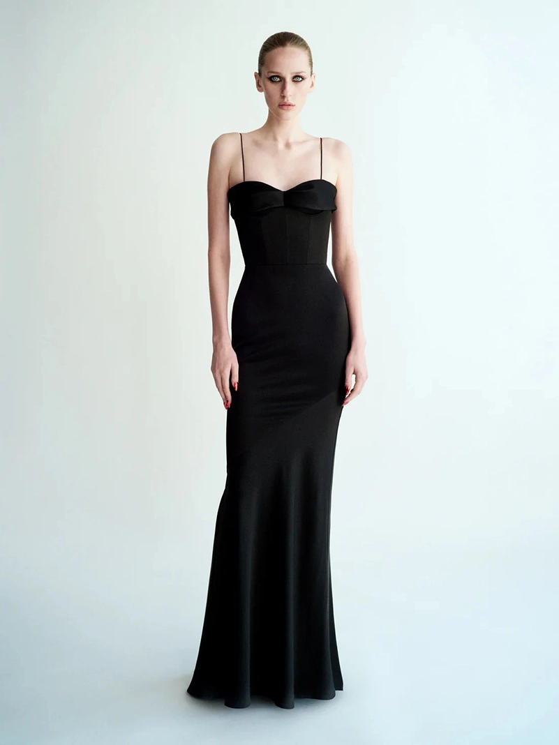 Alex Perry Spring 2026 Cuts Glamour Close To The Body