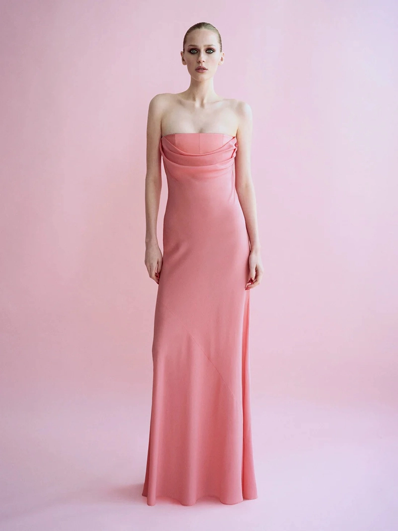 Alex Perry Spring 2026 Cuts Glamour Close To The Body