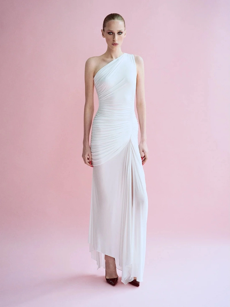 Alex Perry Spring 2026 Cuts Glamour Close To The Body