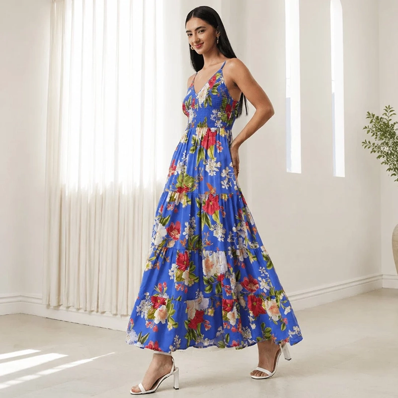 Yumi Kim Vacation Outfits Bring Florals Beyond The Beach