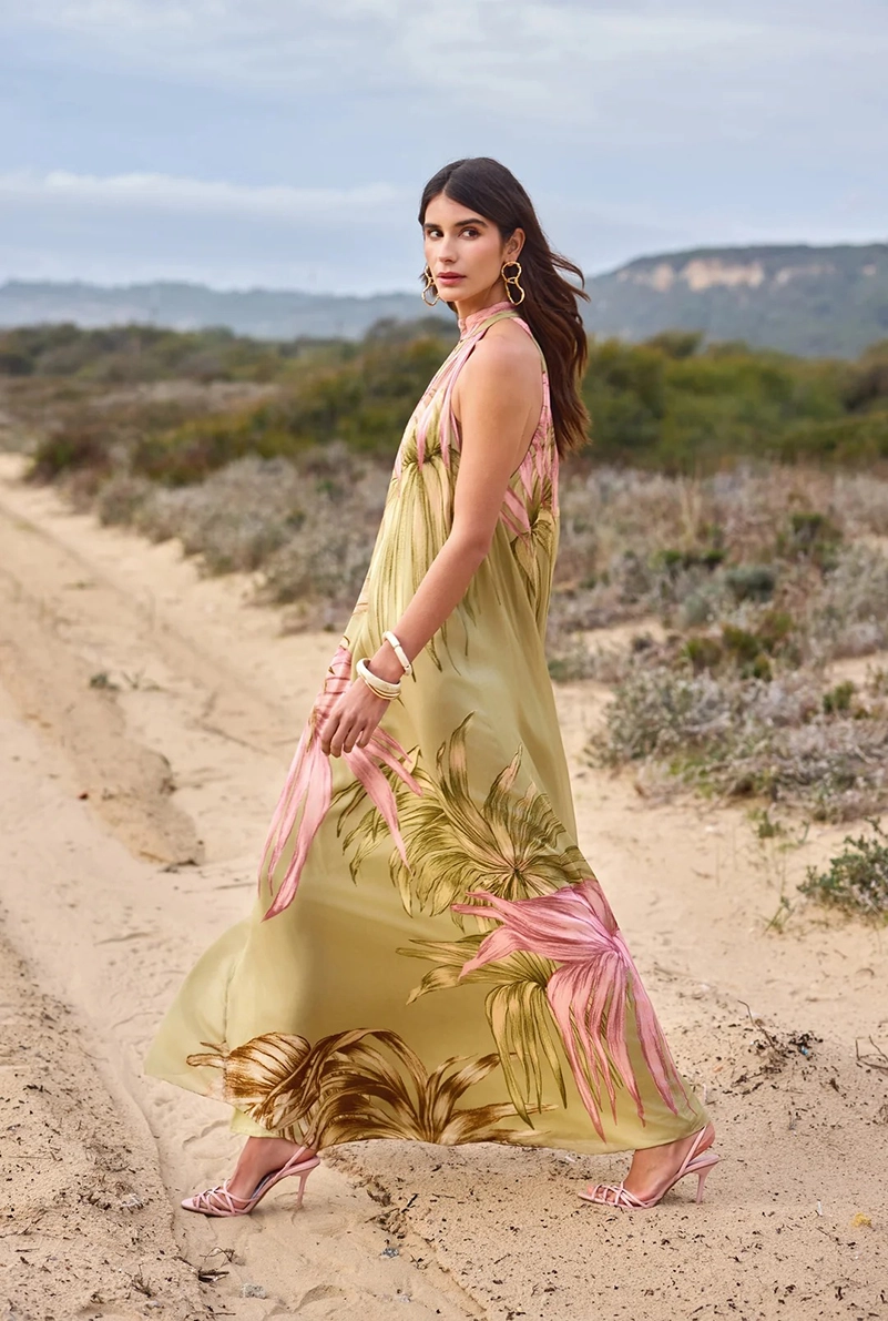 Rococo Sand Makes Vacation Dressing An All-Day Affair