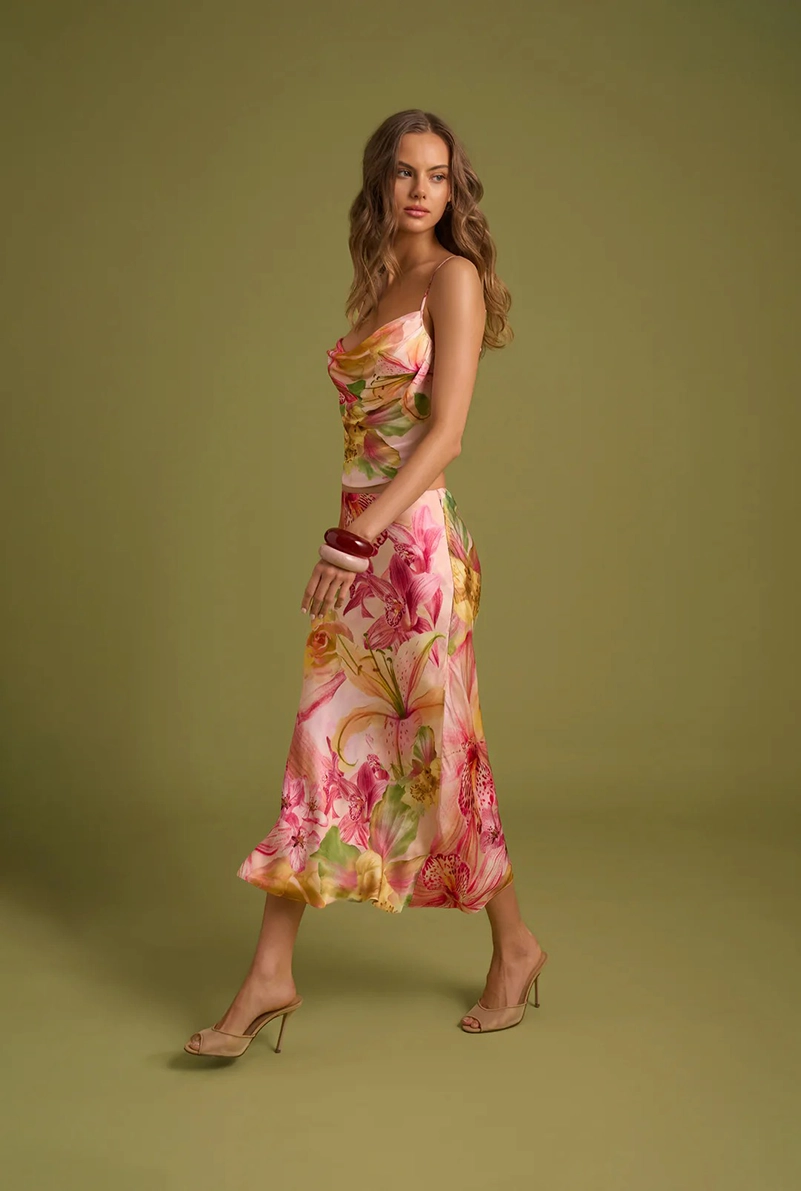 Rococo Sand Makes Vacation Dressing An All-Day Affair
