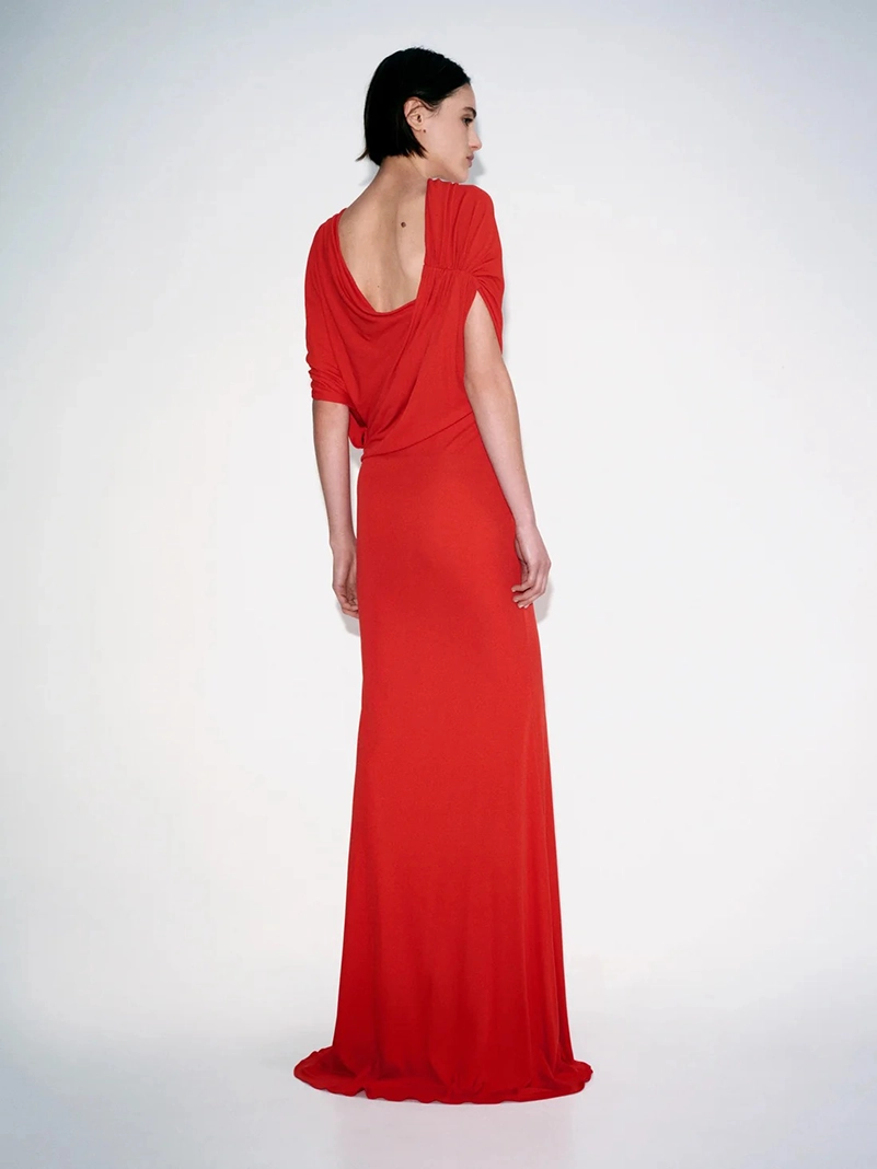 Alex Perry Pre Fall 2026 Moves From Leather To Liquid Satin