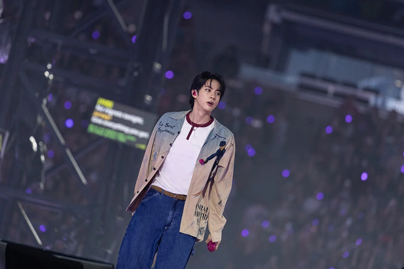 Bts Takes Polo Ralph Lauren On The Arirang World Tour