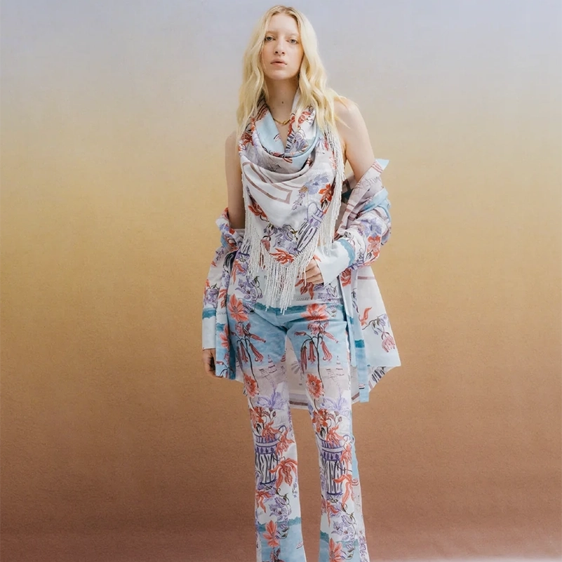 Isla &Amp; White High Summer 2026 Makes A Case For Dressing Like You’re Already On Vacation