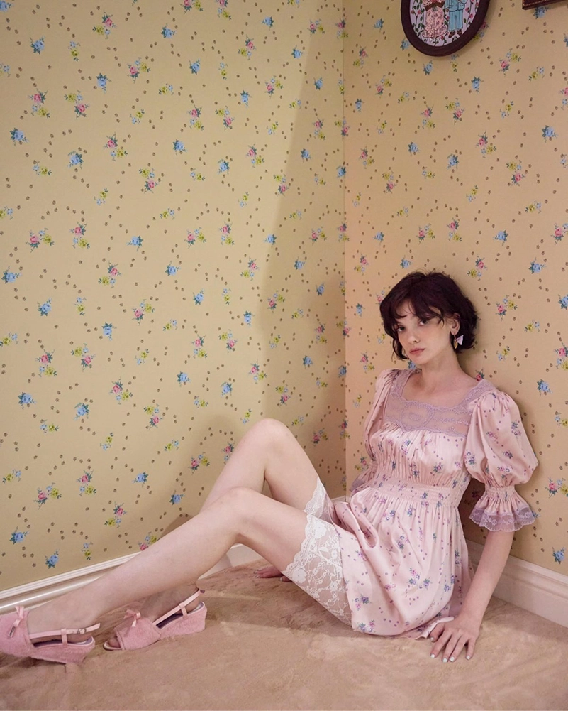 Sretsis Significant Others Brings Bows, Florals And Personal Stories Into Spring