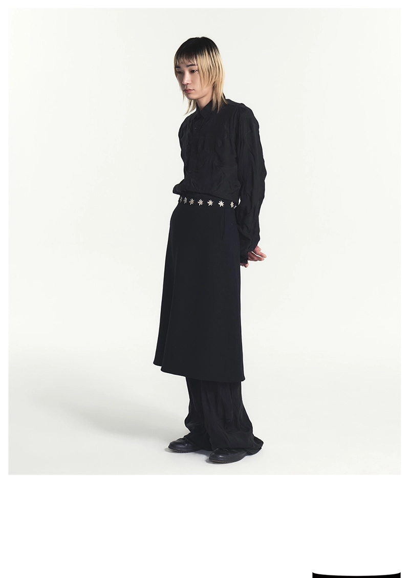 Hankim Aw26 Edelweiss Gives Dark Dressing A Delicate Counterpoint