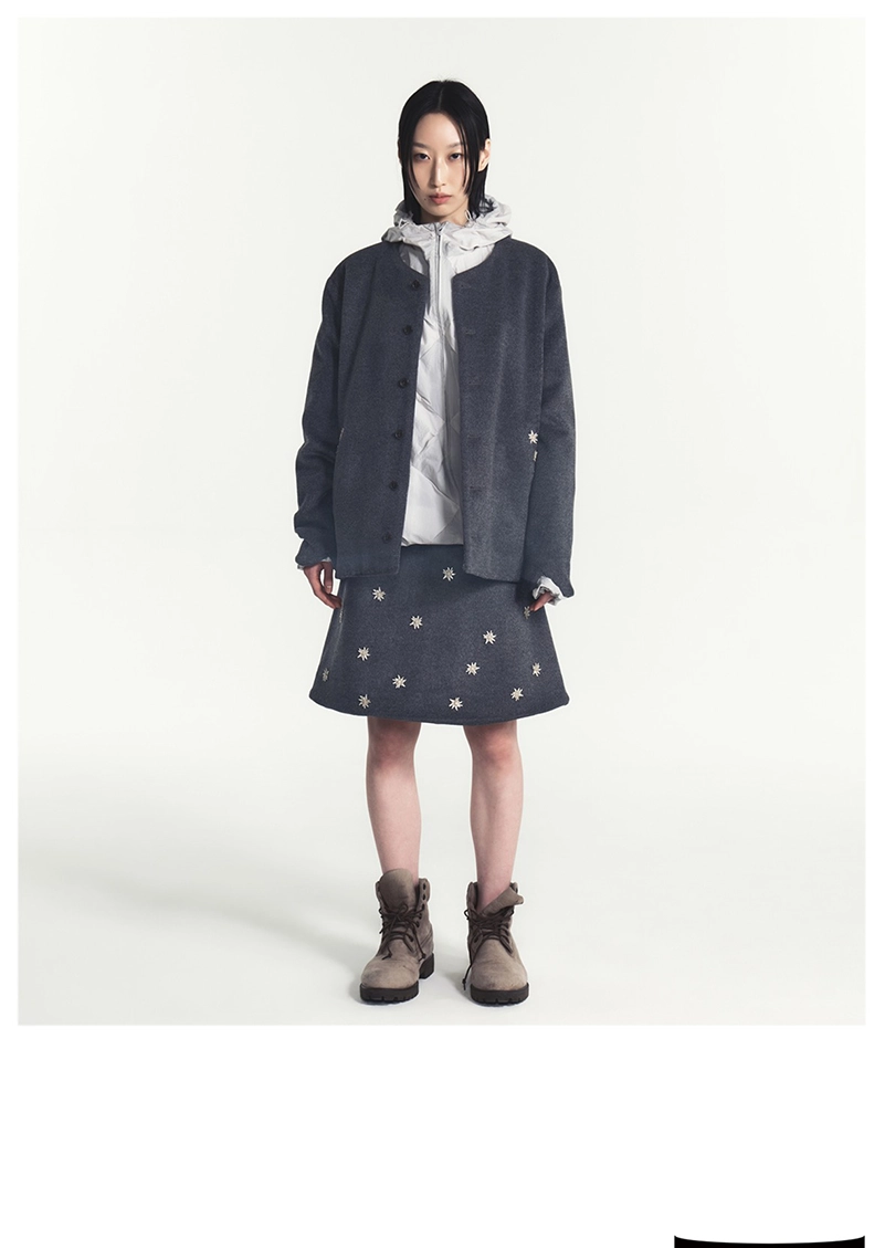 Hankim Aw26 Edelweiss Gives Dark Dressing A Delicate Counterpoint