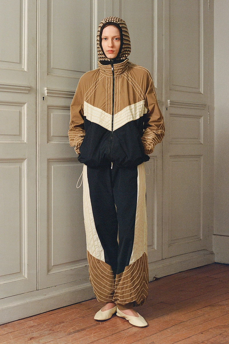 Sea Fall 2026 Mixes Alpine Knits, Lace And Sporty Layers