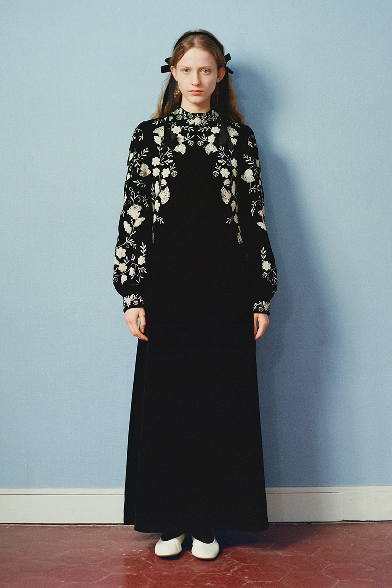 Sea Fall 2026 Mixes Alpine Knits, Lace And Sporty Layers