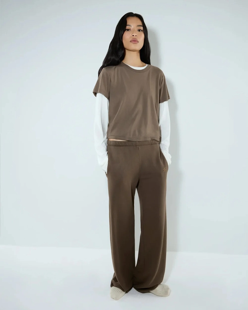 Éterne Makes The Kind Of Basics Stylists Actually Keep