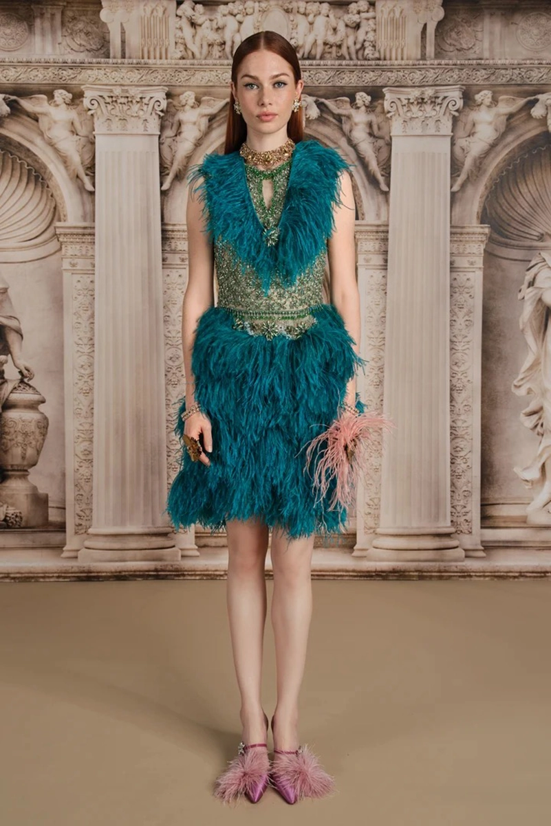 Reem Acra Resort 2027 Goes From Venetian Palazzos To Jewel-Tone Evenings