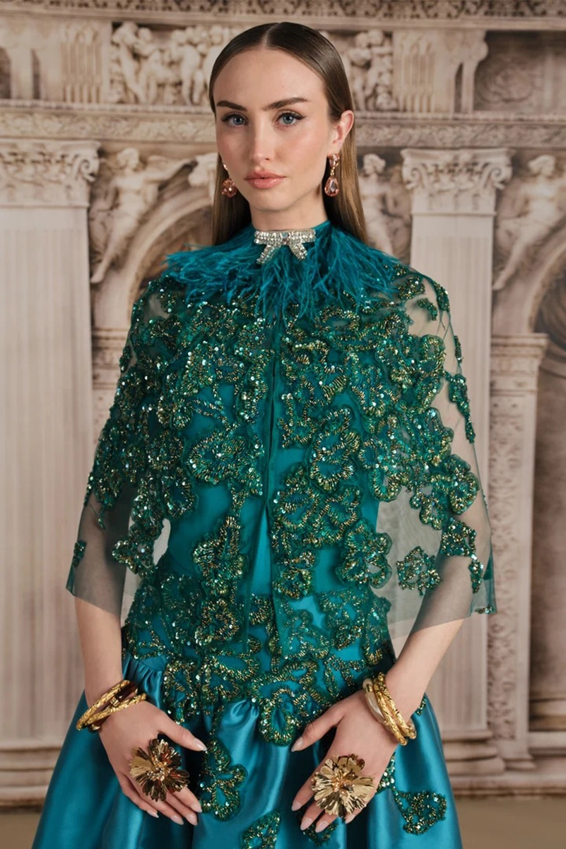 Reem Acra Resort 2027 Goes From Venetian Palazzos To Jewel-Tone Evenings
