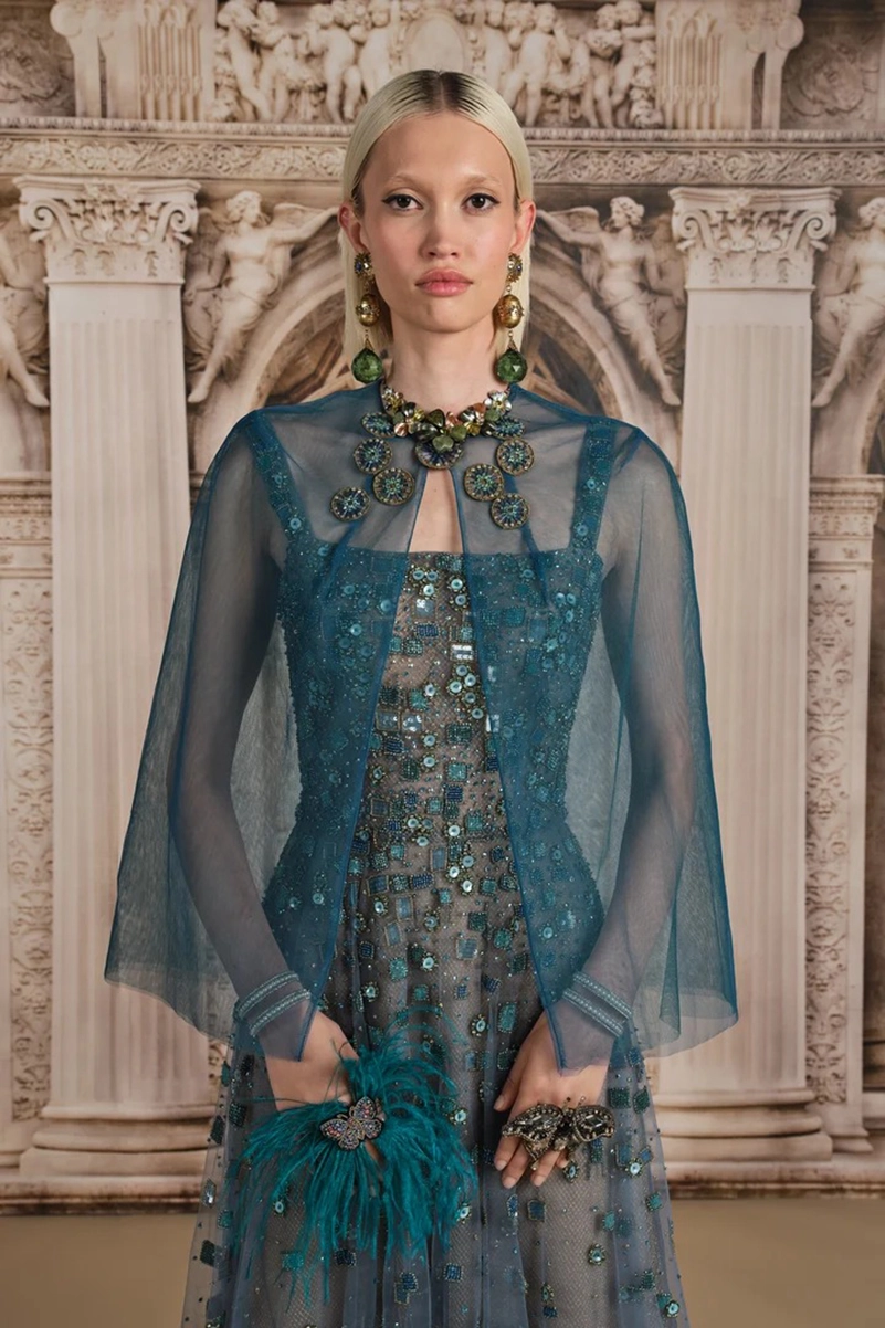 Reem Acra Resort 2027 Goes From Venetian Palazzos To Jewel-Tone Evenings