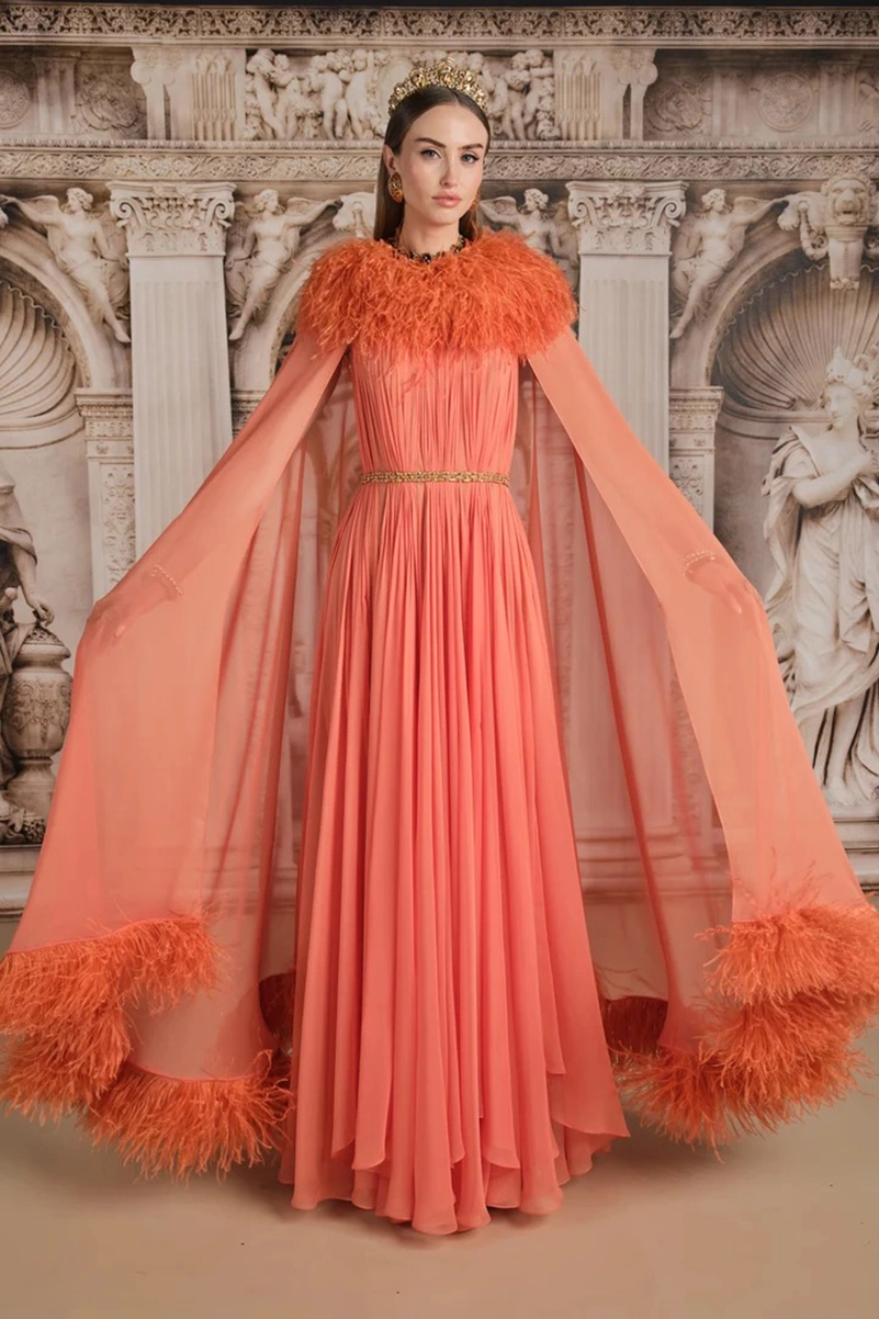 Reem Acra Resort 2027 Goes From Venetian Palazzos To Jewel-Tone Evenings