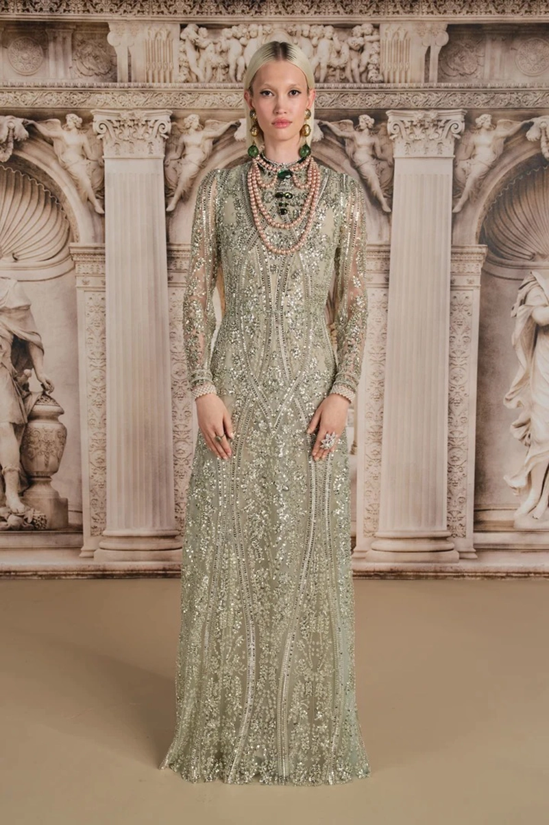 Reem Acra Resort 2027 Goes From Venetian Palazzos To Jewel-Tone Evenings
