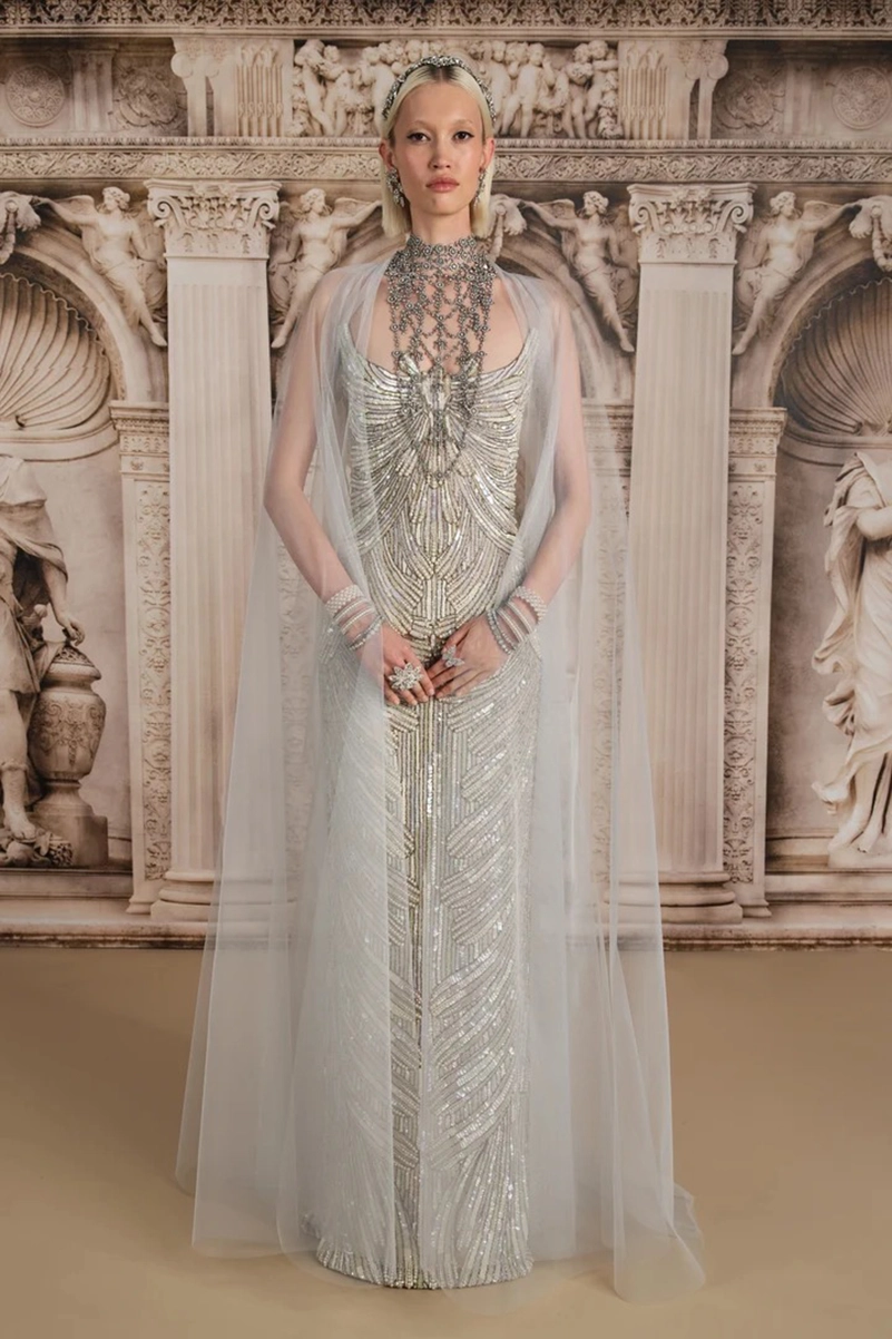 Reem Acra Resort 2027 Goes From Venetian Palazzos To Jewel-Tone Evenings