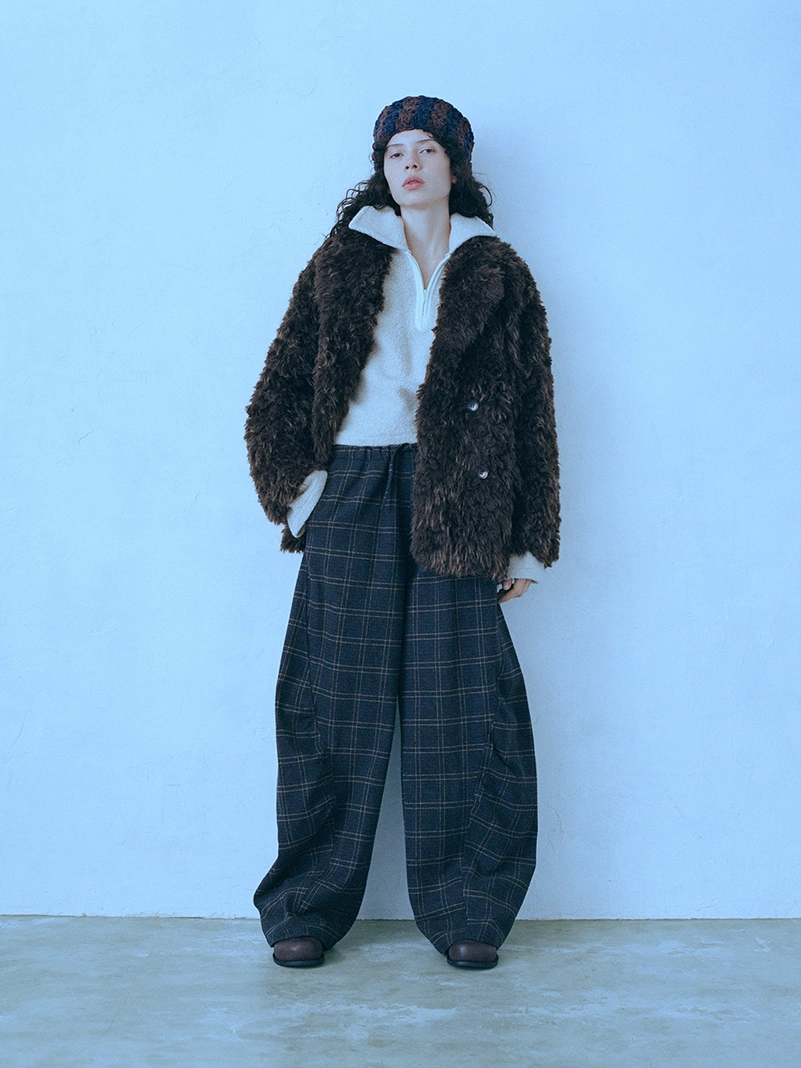 Leinwände Fall 2026 Makes Imperfection Part Of The Outfit