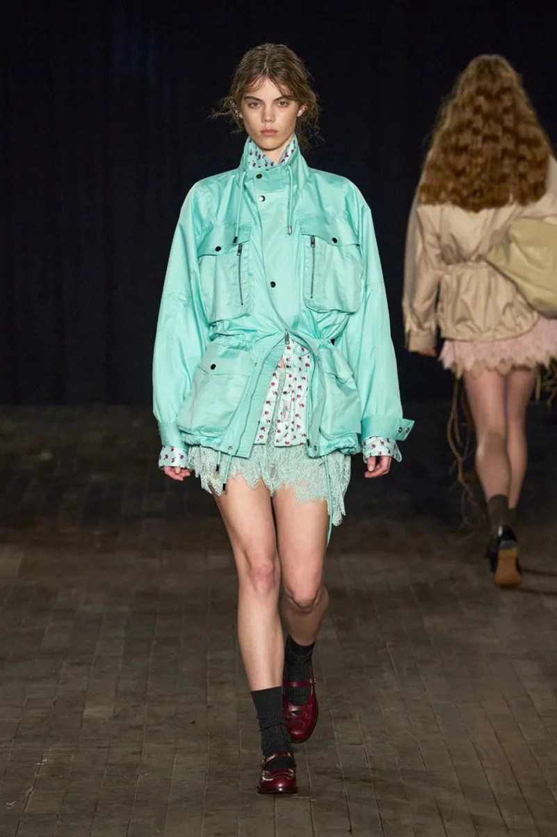 Aknvas Spring 2027 Turns The Wild Swans Into A Fashion Fairy Tale