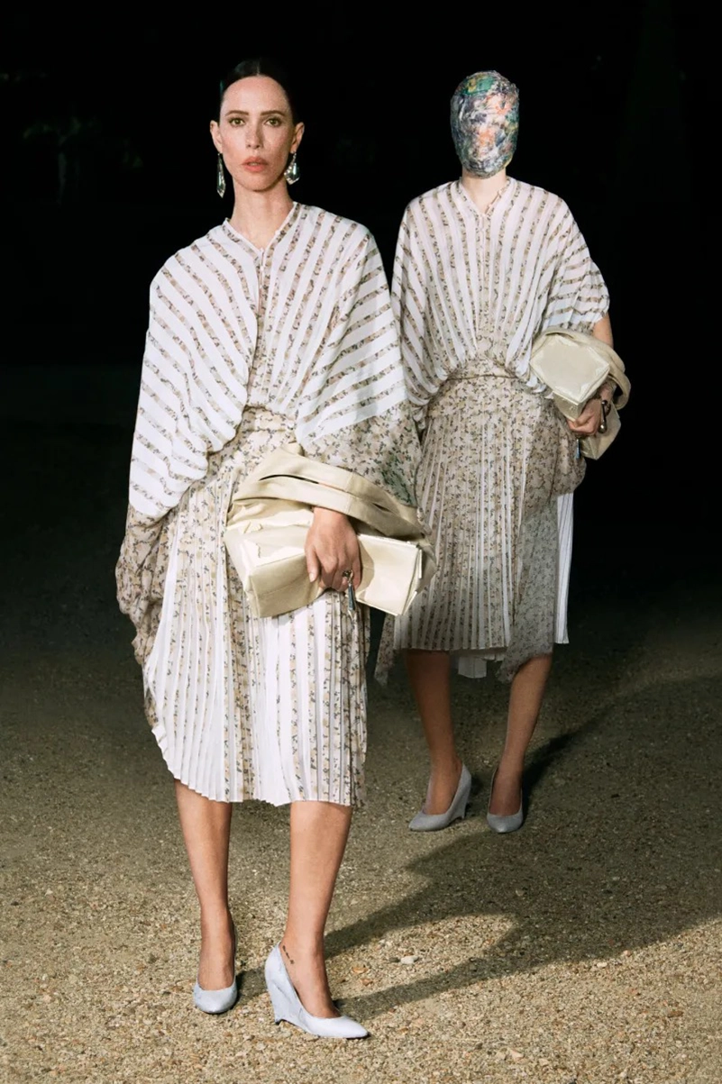 Maison Margiela Fw26 Blurs Identity With Rebecca Hall And Her Double