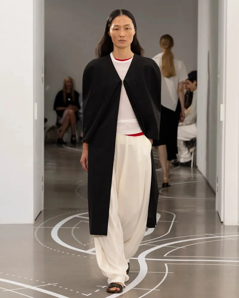 Ashlyn Spring 2027 Plays With Angles, Draping And Unexpected Volume