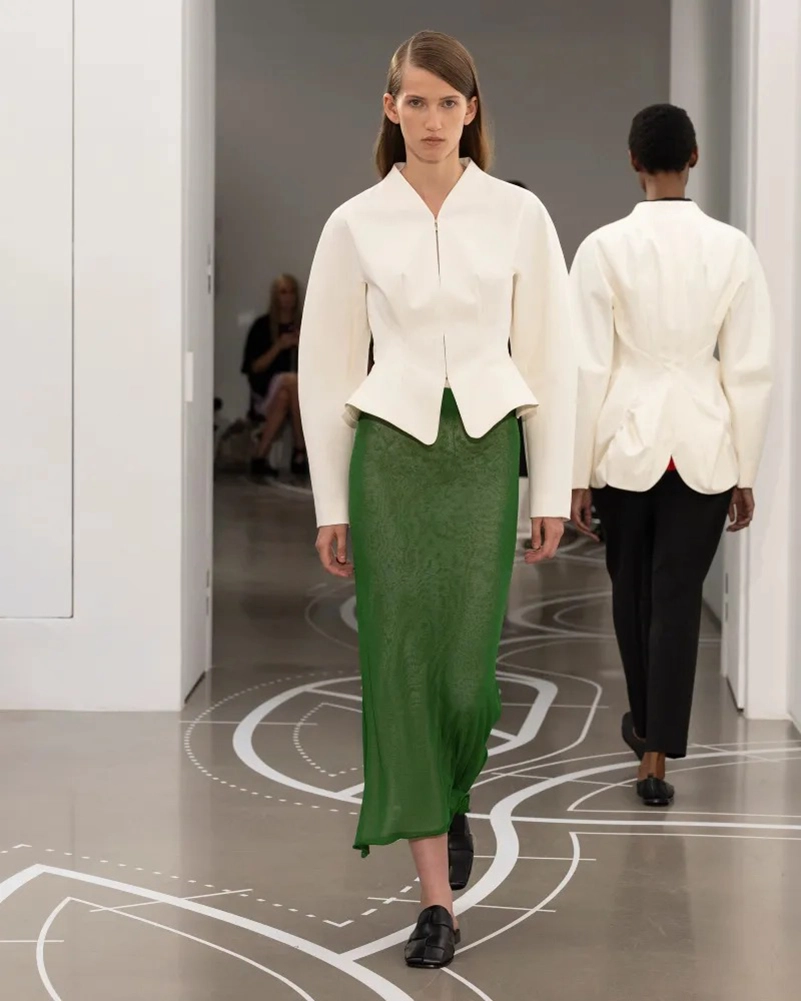 Ashlyn Spring 2027 Plays With Angles, Draping And Unexpected Volume