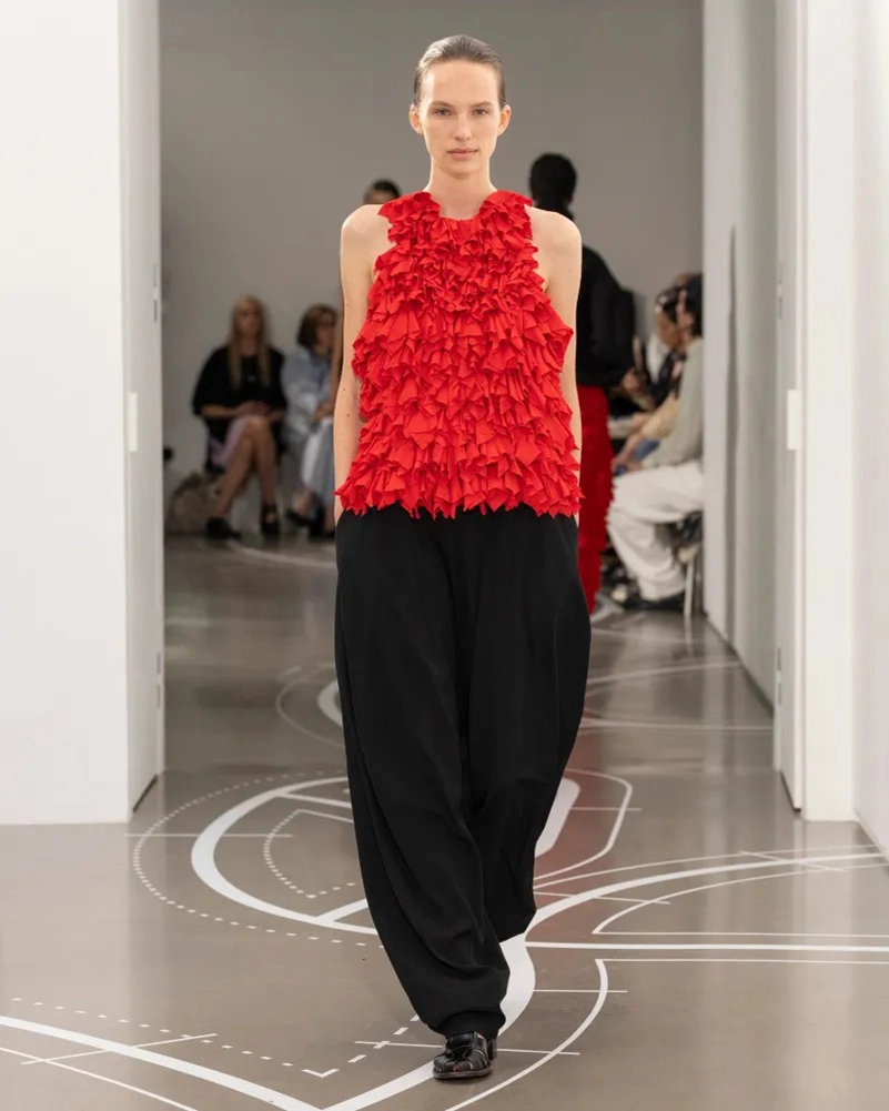 Ashlyn Spring 2027 Plays With Angles, Draping And Unexpected Volume