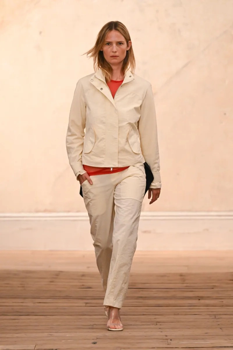 Eckhaus Latta Spring 2027 Keeps Downtown Style Loose, Metallic And Unpredictable