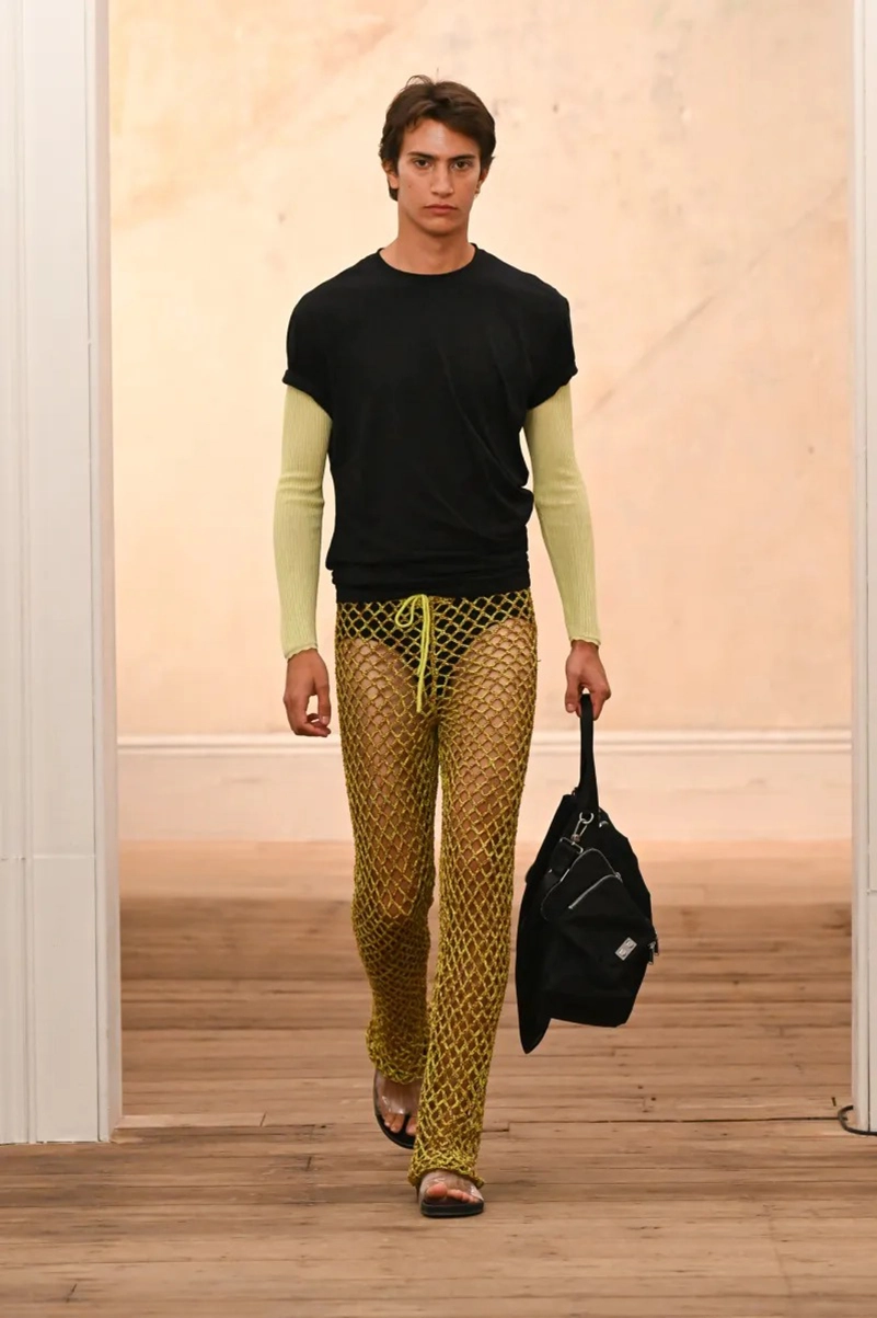 Eckhaus Latta Spring 2027 Keeps Downtown Style Loose, Metallic And Unpredictable