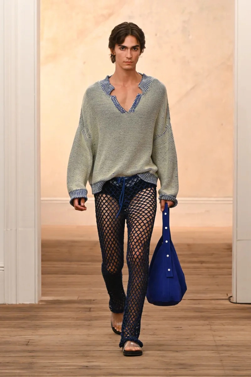 Eckhaus Latta Spring 2027 Keeps Downtown Style Loose, Metallic And Unpredictable