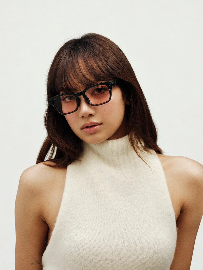 Lisa X Meta Glasses Comes With Cat-Eye Frames And L-Family Charms