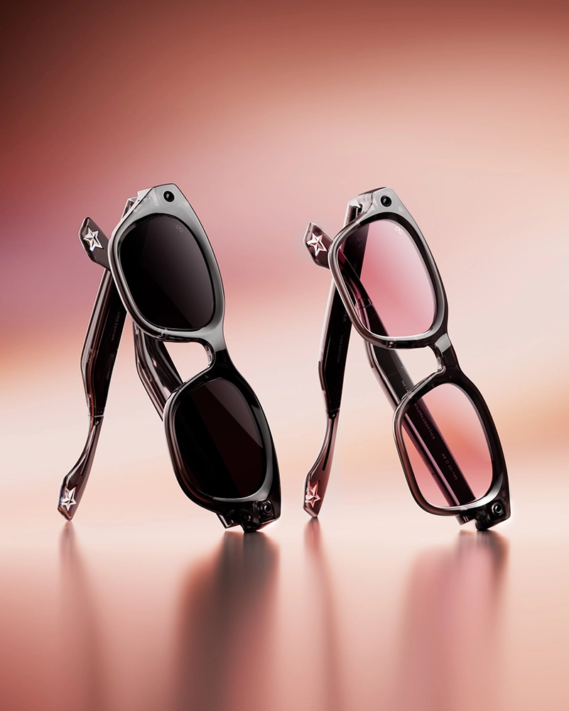 Lisa X Meta Glasses Comes With Cat-Eye Frames And L-Family Charms