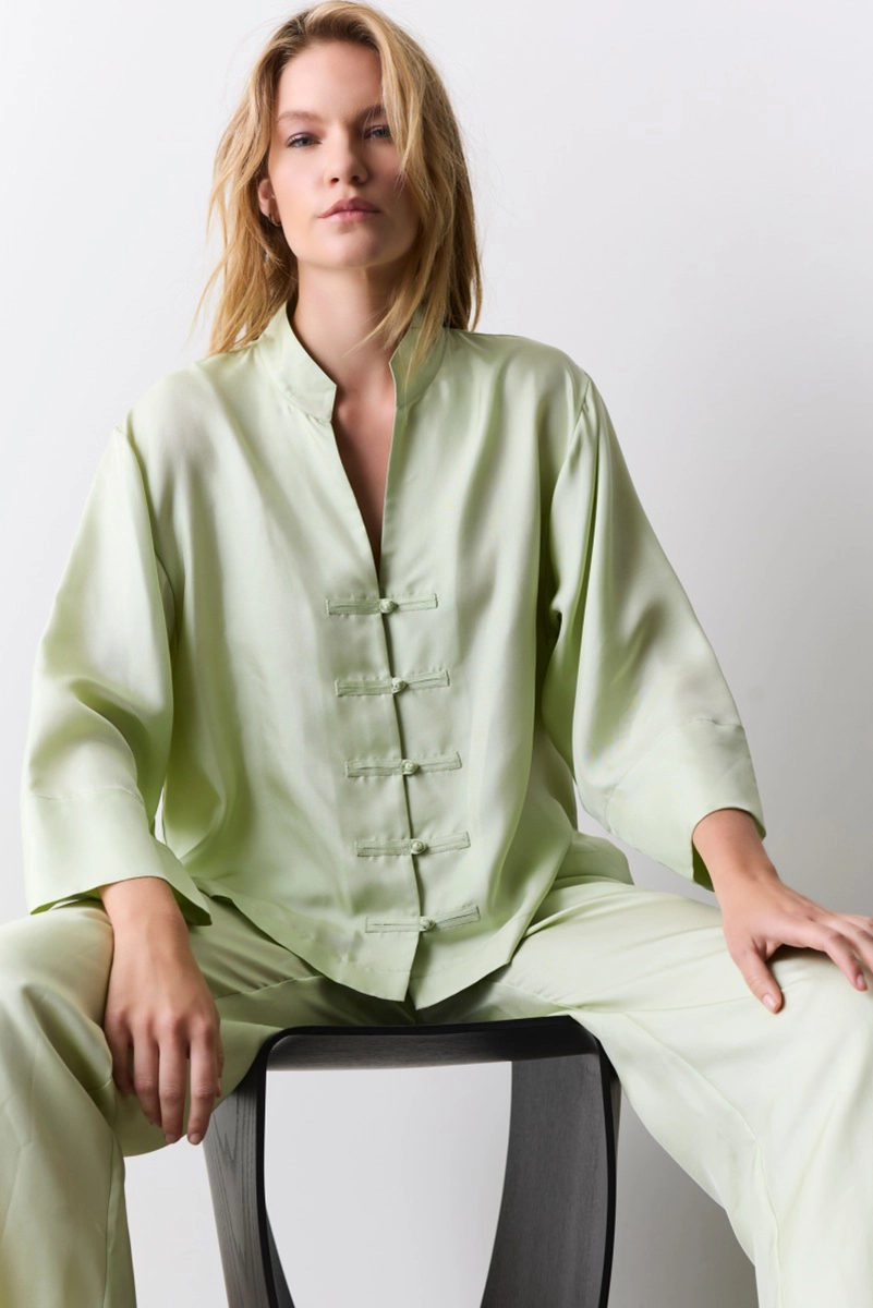 Natori Spring 2027 Gives Peony Florals A Sheer New Look