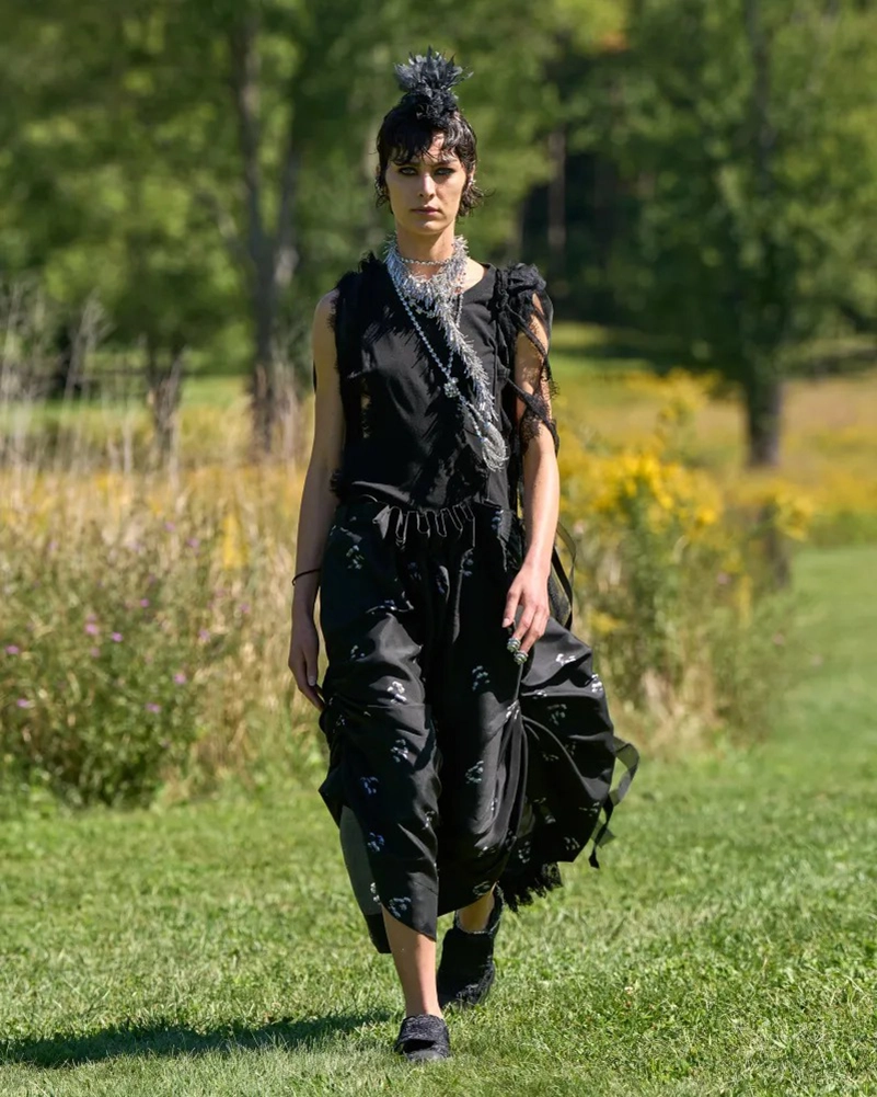 Collina Strada Spring 2027 Takes A Grungy Renaissance Detour