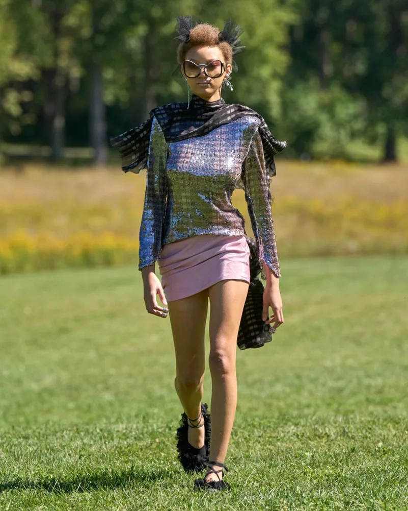 Collina Strada Spring 2027 Takes A Grungy Renaissance Detour