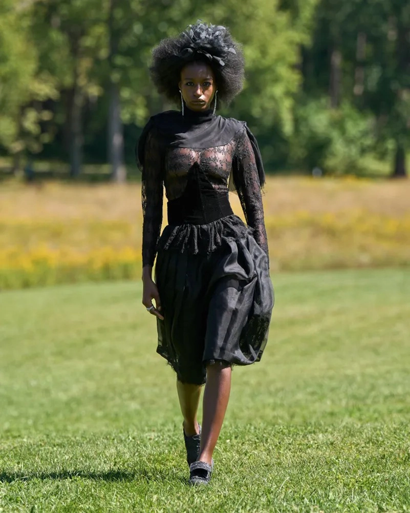 Collina Strada Spring 2027 Takes A Grungy Renaissance Detour