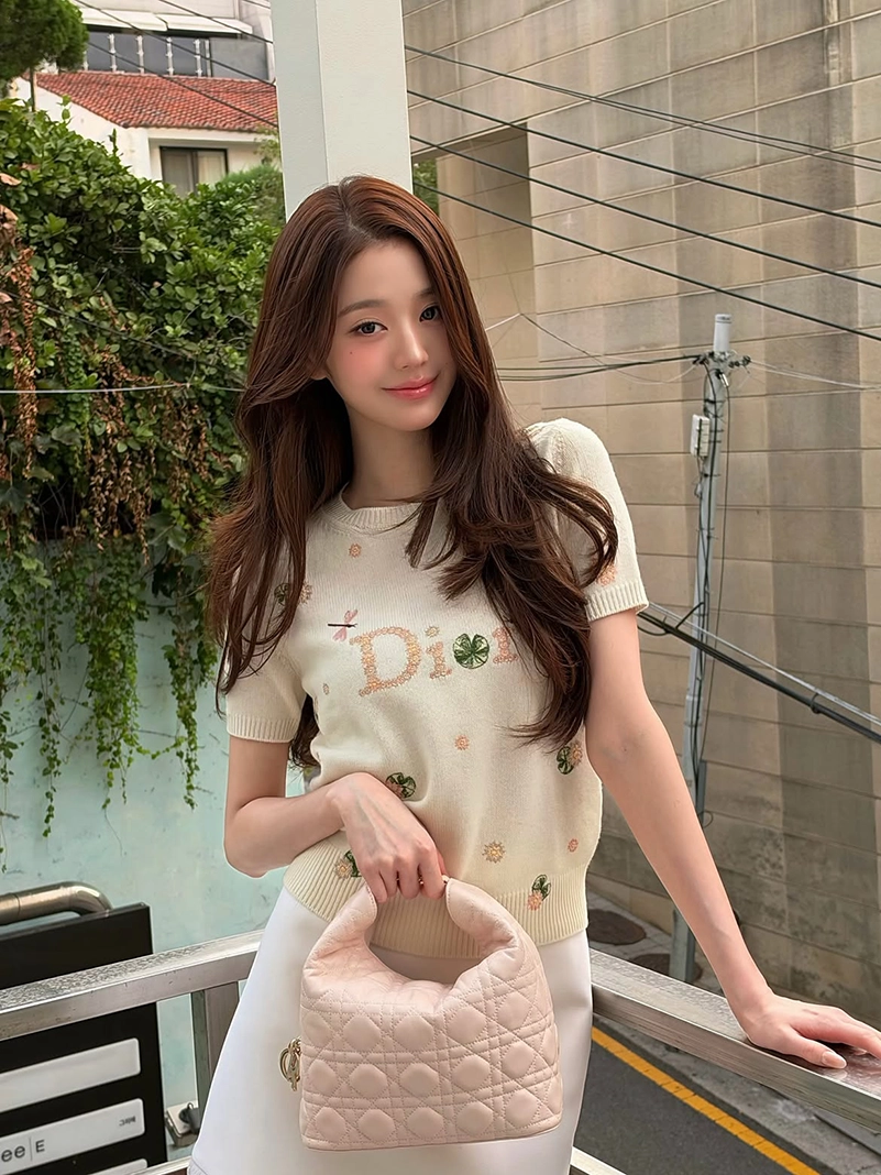 Fit Check: Wonyoung's Dior Look Makes A Strong Case For Dressing Sweet