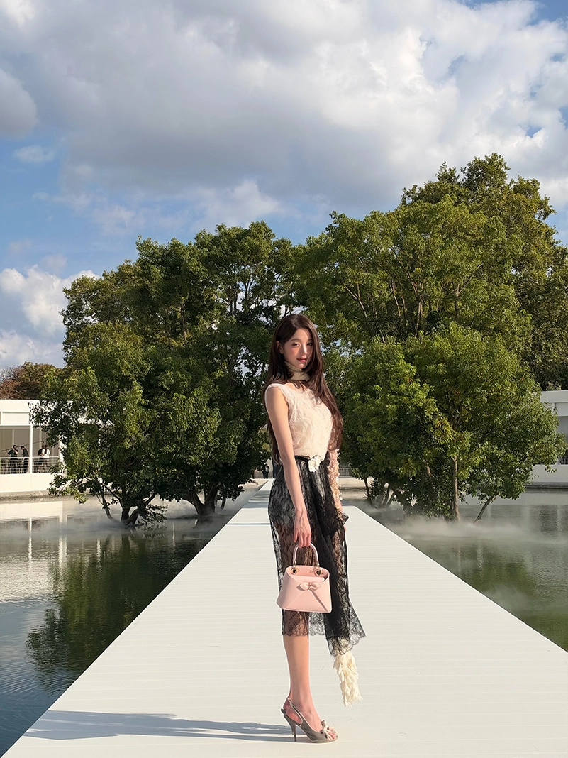 Wonyoung Goes Full Romance For Dior Spring 2027