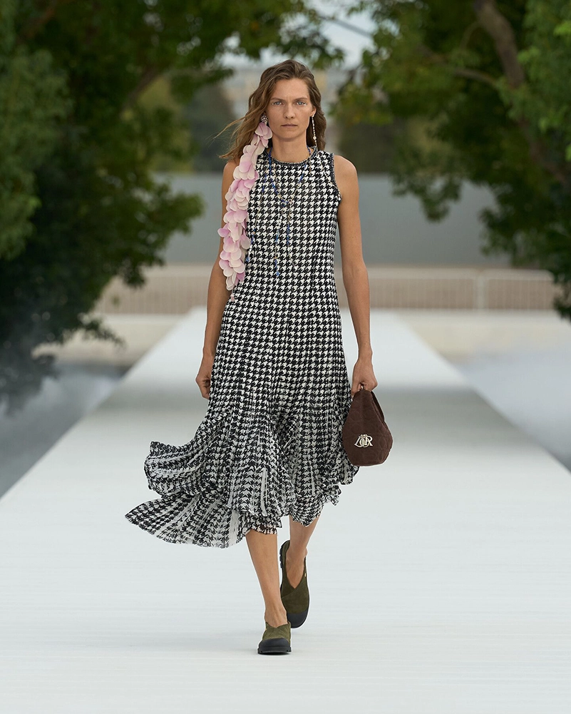 Dior Spring/Summer 2027 Collection By Jonathan Anderson In Paris