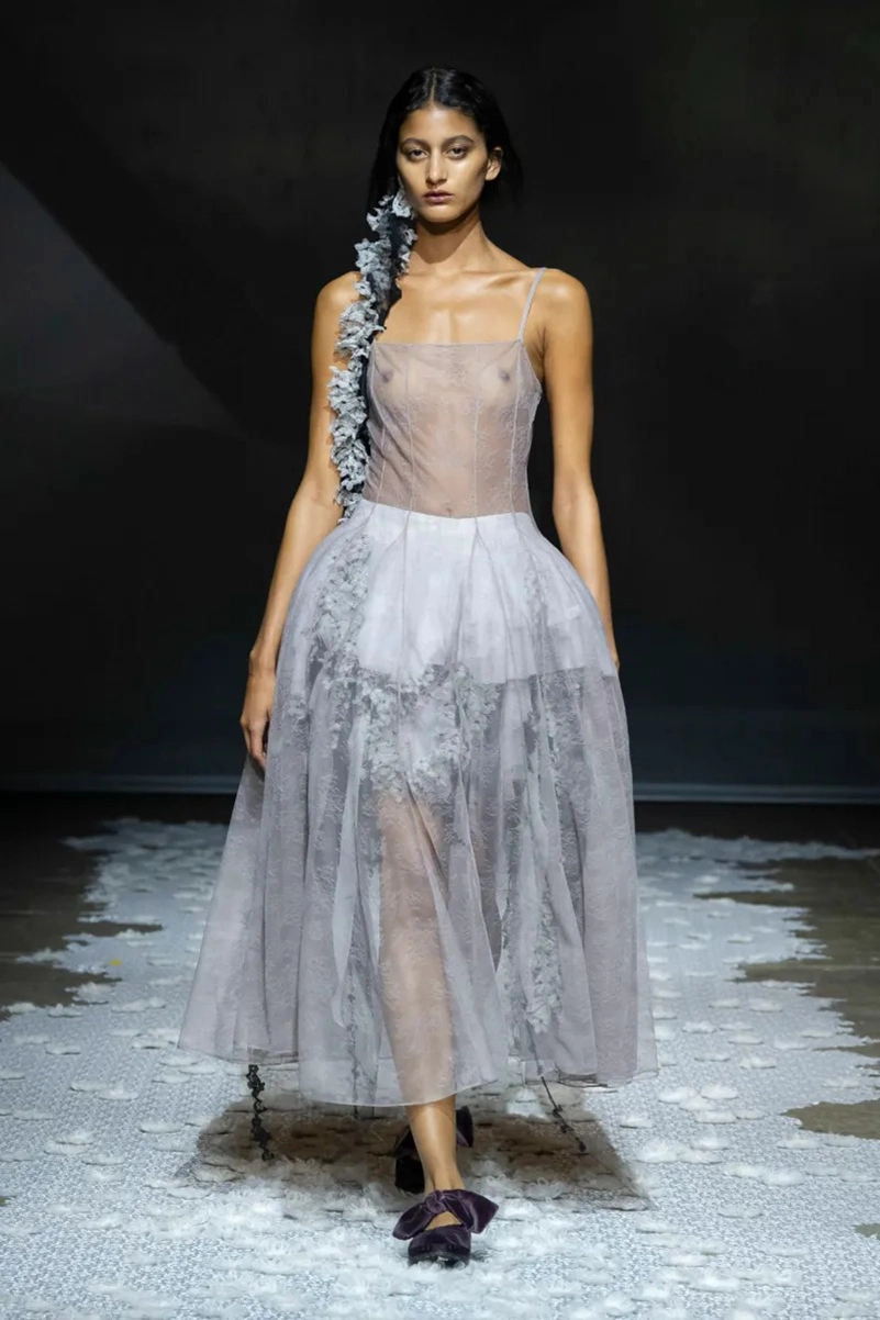 Pauline Dujancourt Spring 2027 Has A Dress For Every Stage Of Heartbreak