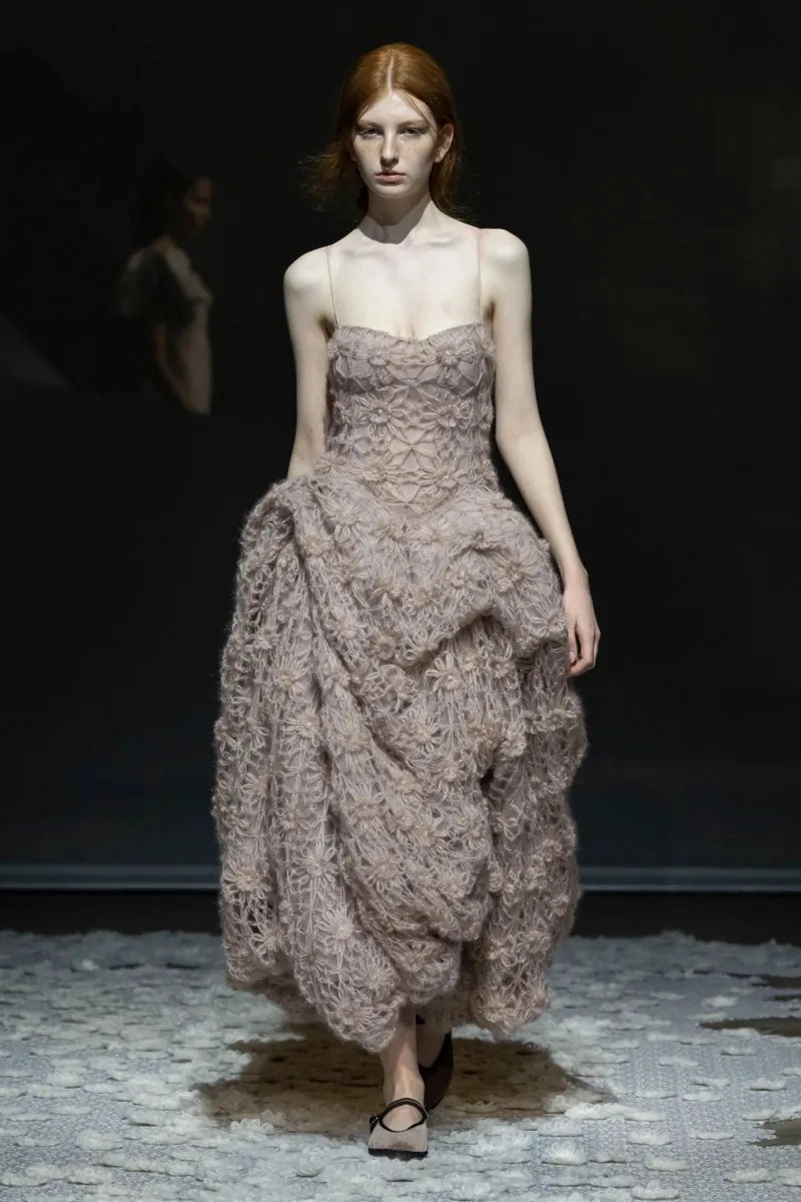 Pauline Dujancourt Spring 2027 Has A Dress For Every Stage Of Heartbreak