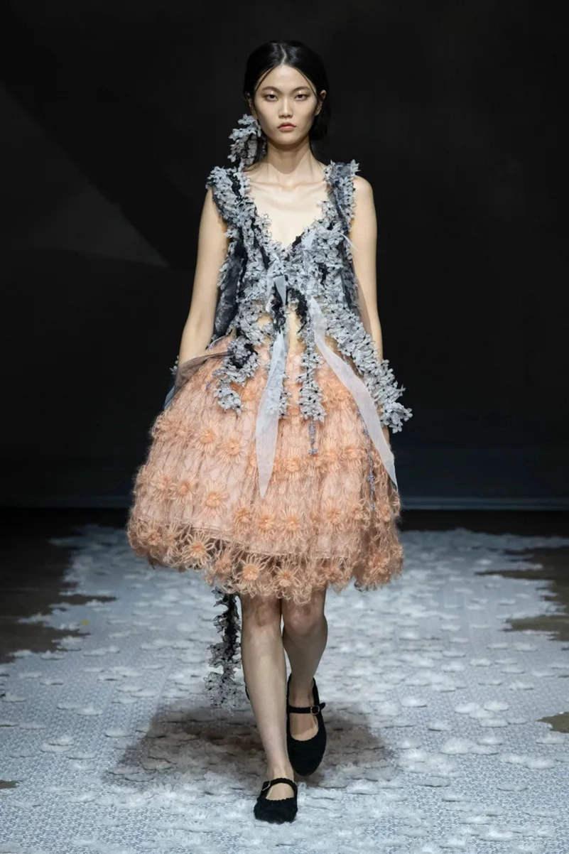 Pauline Dujancourt Spring 2027 Has A Dress For Every Stage Of Heartbreak