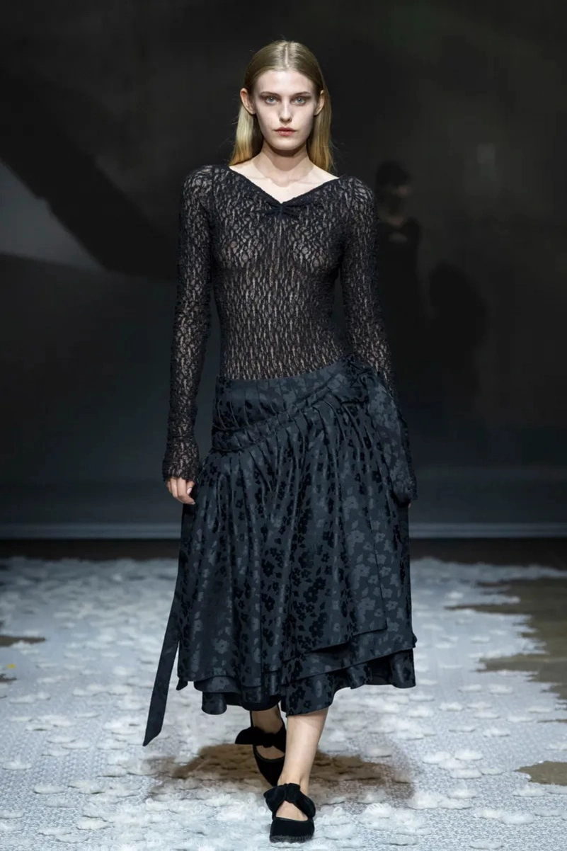 Pauline Dujancourt Spring 2027 Has A Dress For Every Stage Of Heartbreak